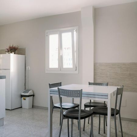 Romantic Apartment Metro A Ponte Lungo Екстериор снимка